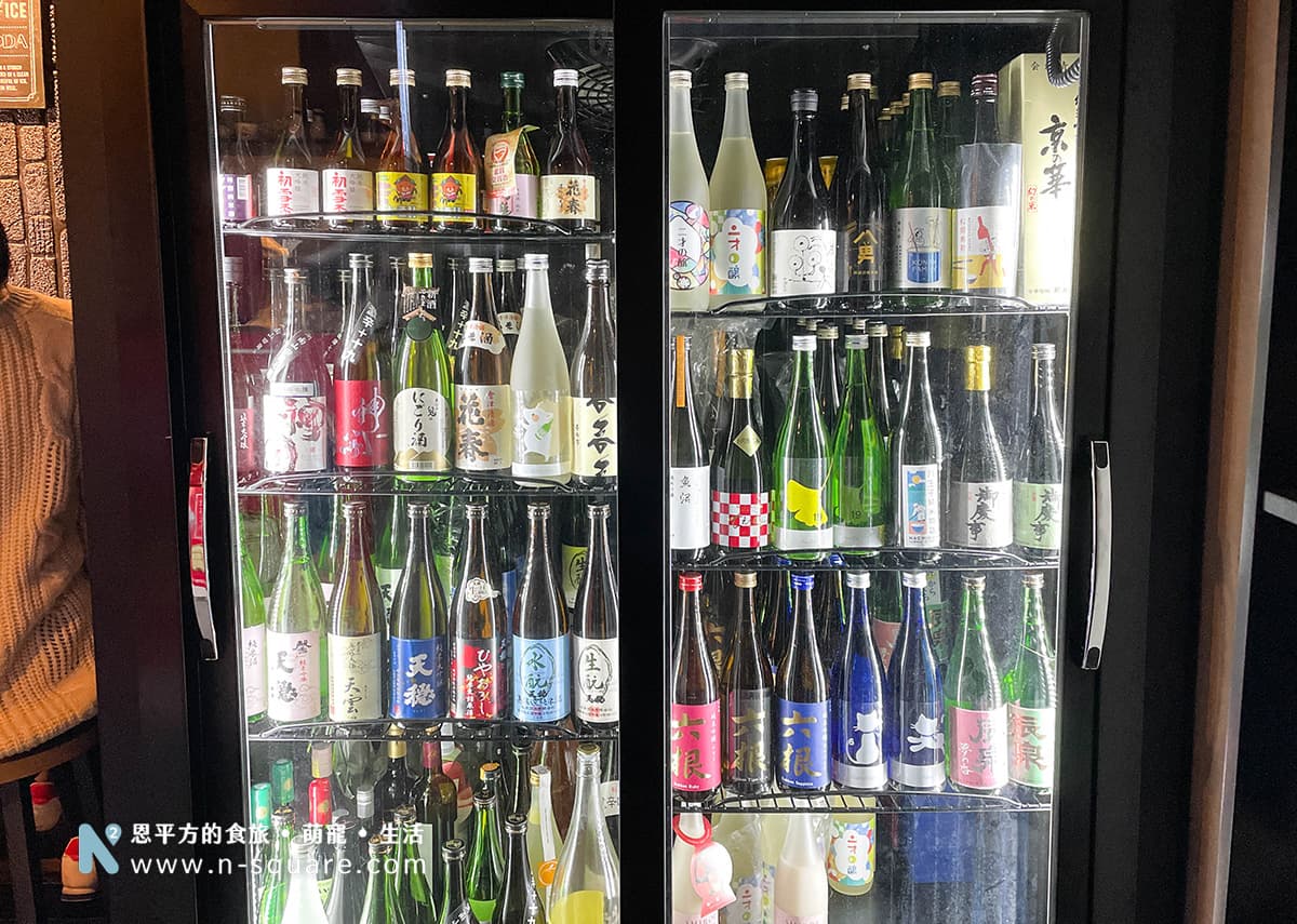 冰櫃裡滿滿的清酒
